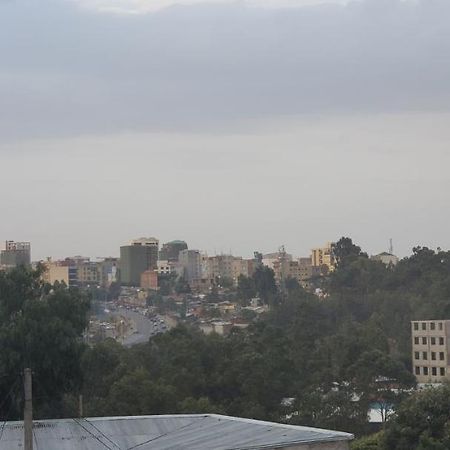 Cozy 1-Bedroom Luxury Apartment Addis Ababa Dış mekan fotoğraf